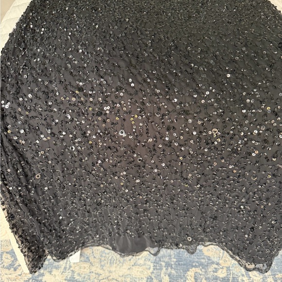 Adrianna Papell Black Sequin Cap-Sleeve Evening Dress - Picture 5 of 8